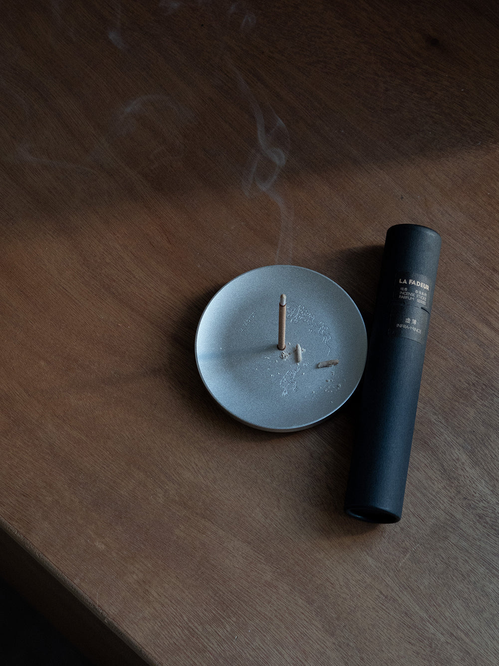 INCENSE STICKS｜Infra-mince